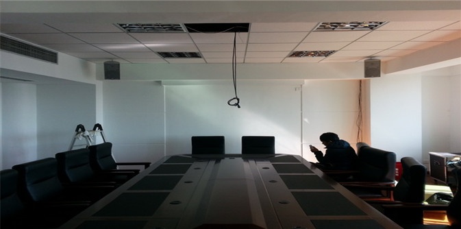 本钢金融中心会议室