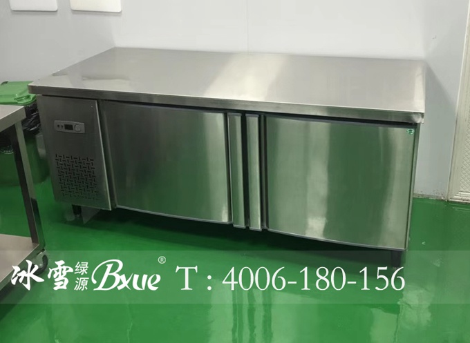 平面冷冻工作台