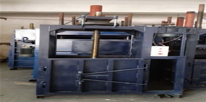 电动压缩打包机