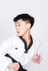 跆拳道重庆冠军陈云严