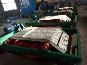 自卸除铁器生产现场