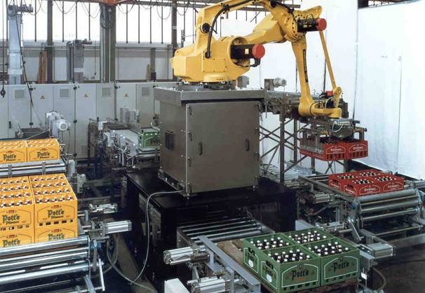 周转箱产品码垛机器人