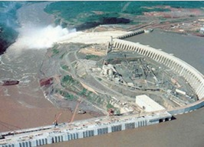 广东省千里海堤加固达