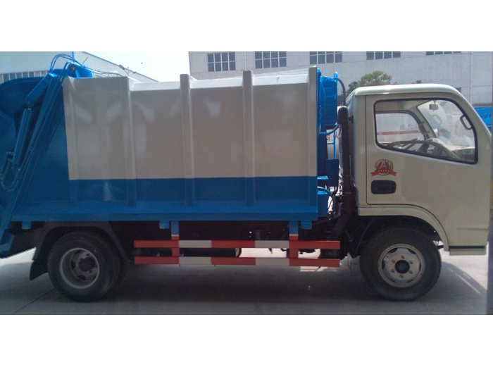 厢式垃圾车