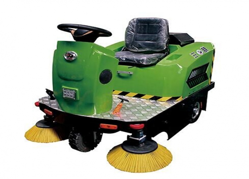 方向盘式扫地车