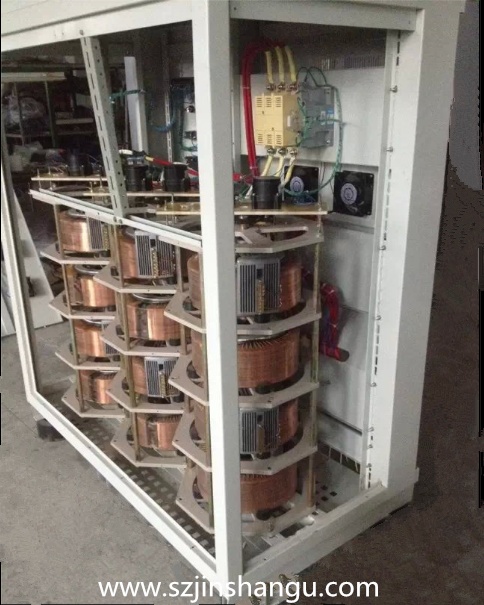 三相电动调压器内置