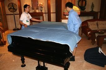 钢琴搬运
