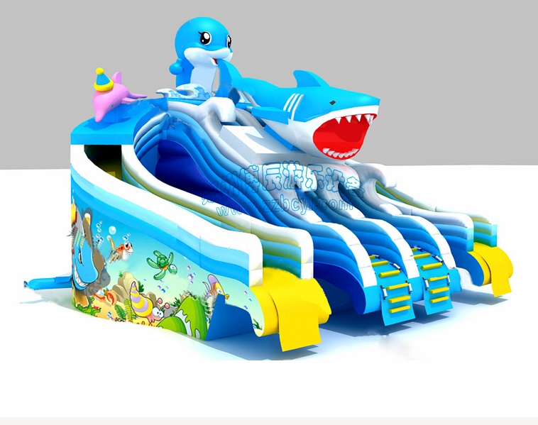 龙鲨戏水乐园大滑梯