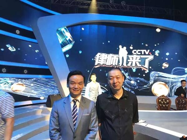 CCTV12《律师来了》与北京冠领律所结为金牌合作伙伴
