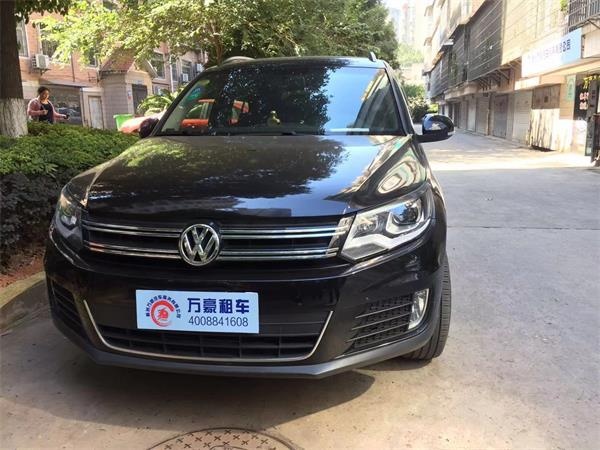 租车公司国庆自驾大数据 80后成自驾游中坚