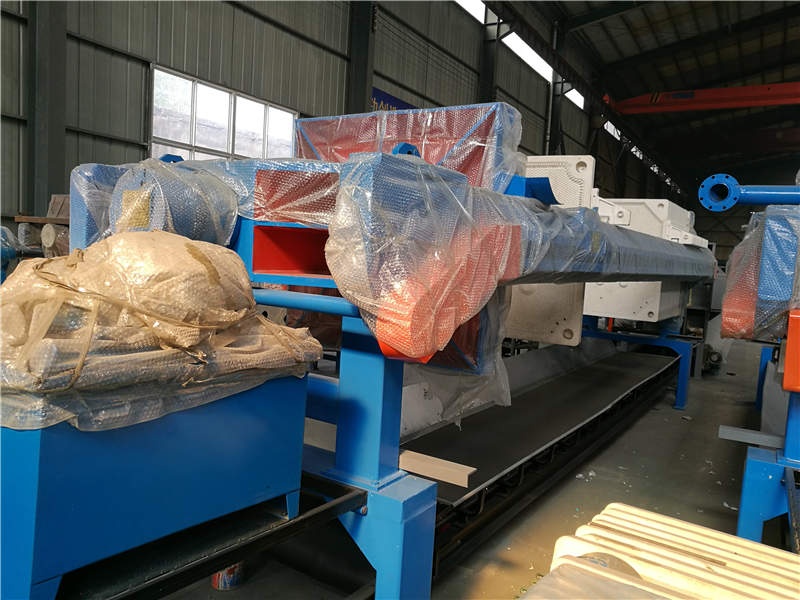 自动拉板压滤机