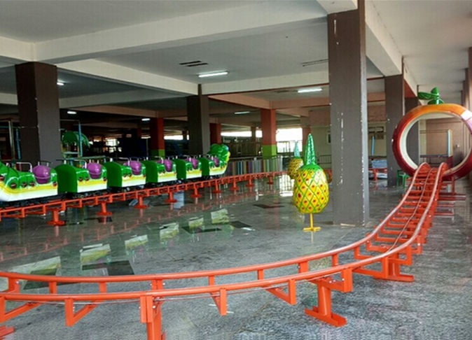 乌干达-果虫滑车