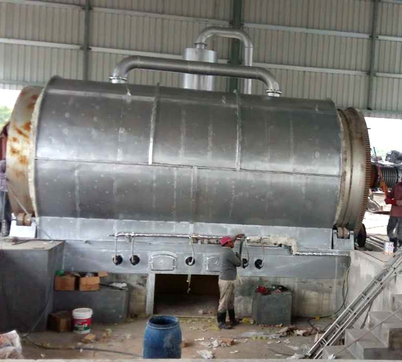 含油污泥裂解炼油设备