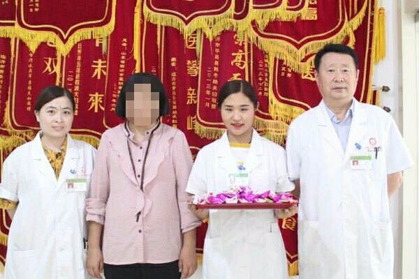 有一种怀孕叫：有他在我放心！