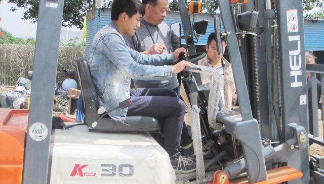叉车手把手教学