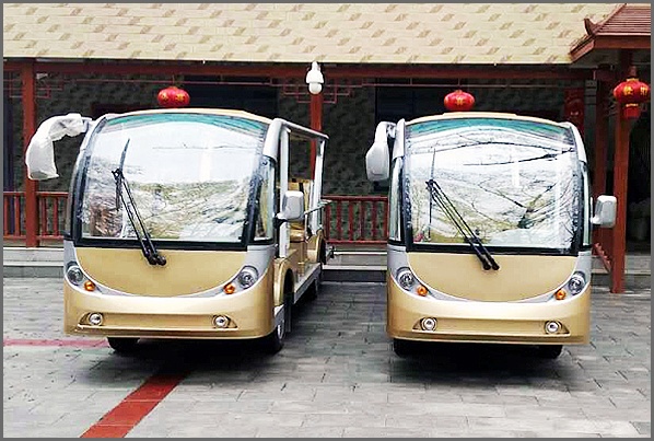 14座燃油观光车