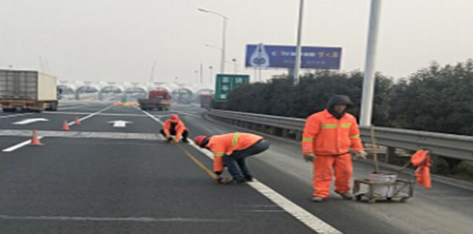 道路划线施工