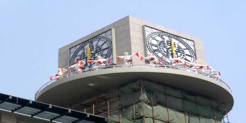 康巴丝户外玩偶塔钟