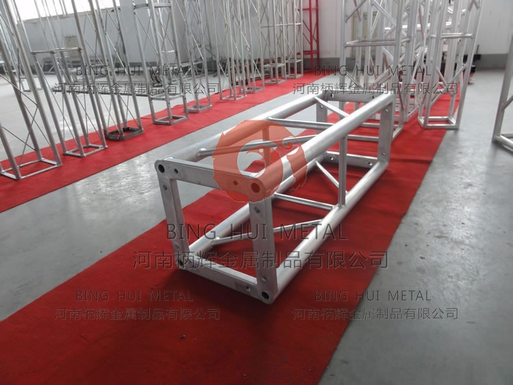 300铝合金桁架
