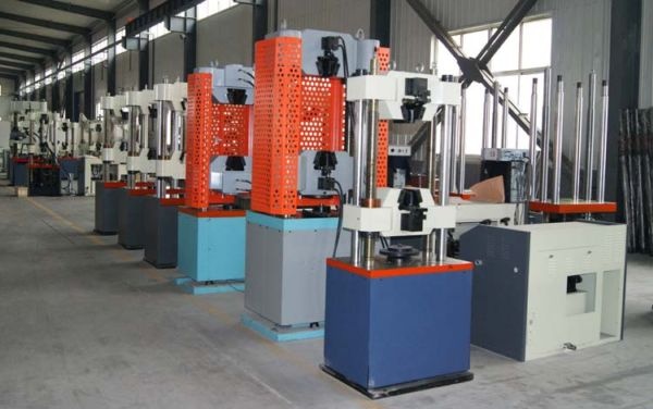 液压万能试验机展示车