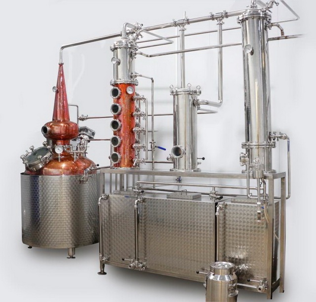 100升蒸馏设备