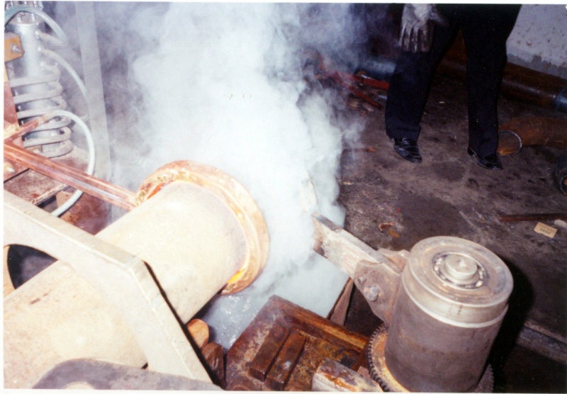 中频加热液压弯成套