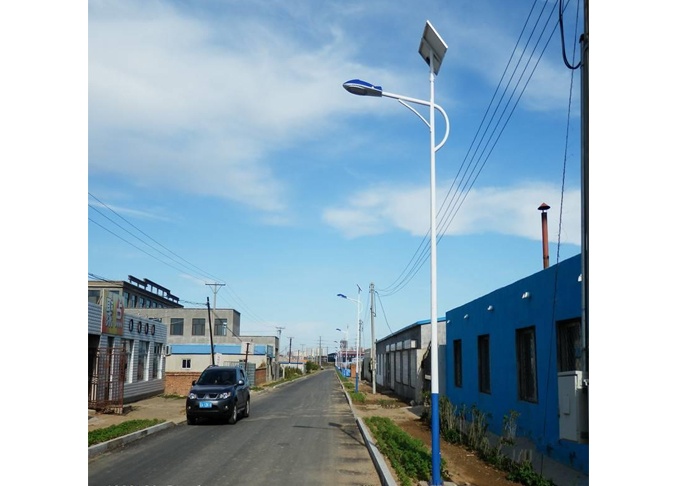 市电LED互补新农村专用6米